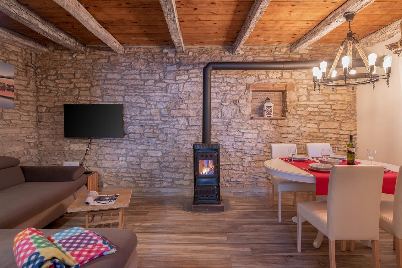 Rustic Istrian House Varesco Krnica Exterior foto